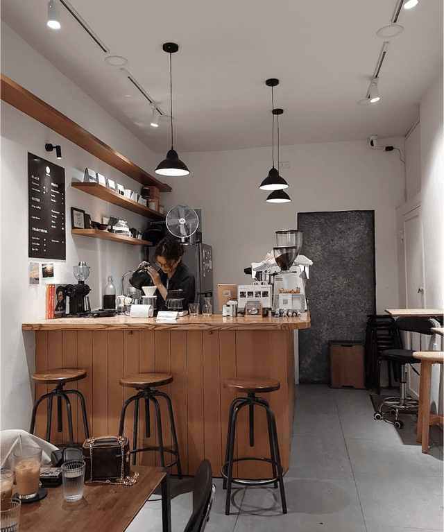 specialty-coffee-shop-hanoi-1