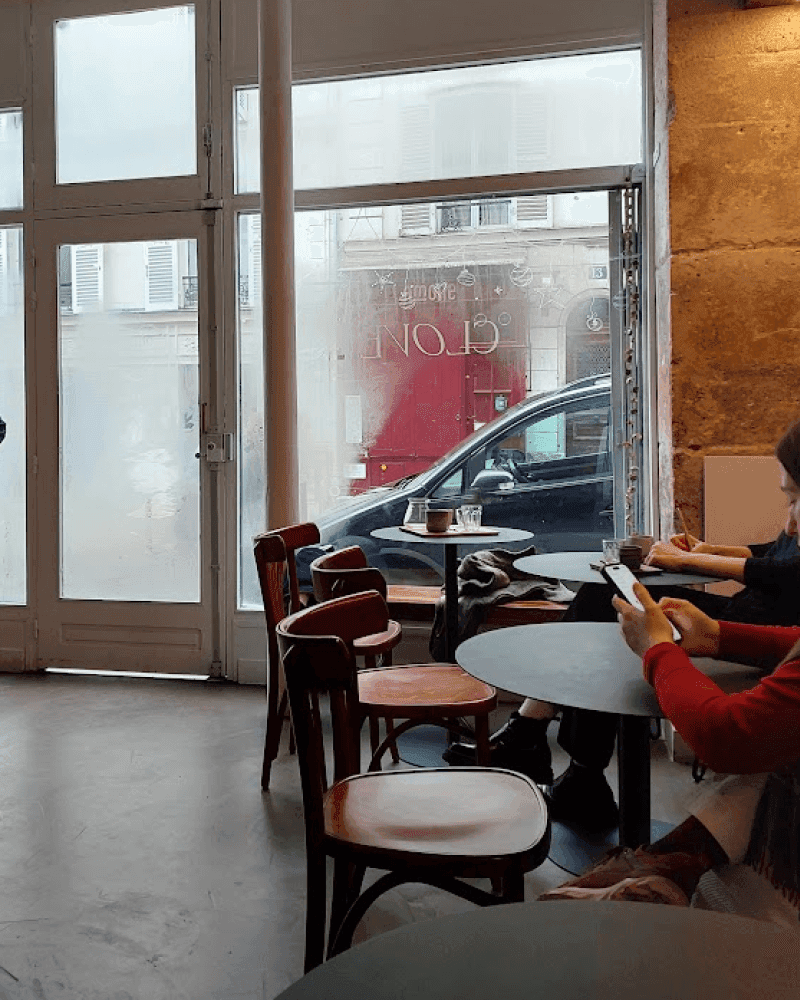 specialty coffee clove in paris france 9