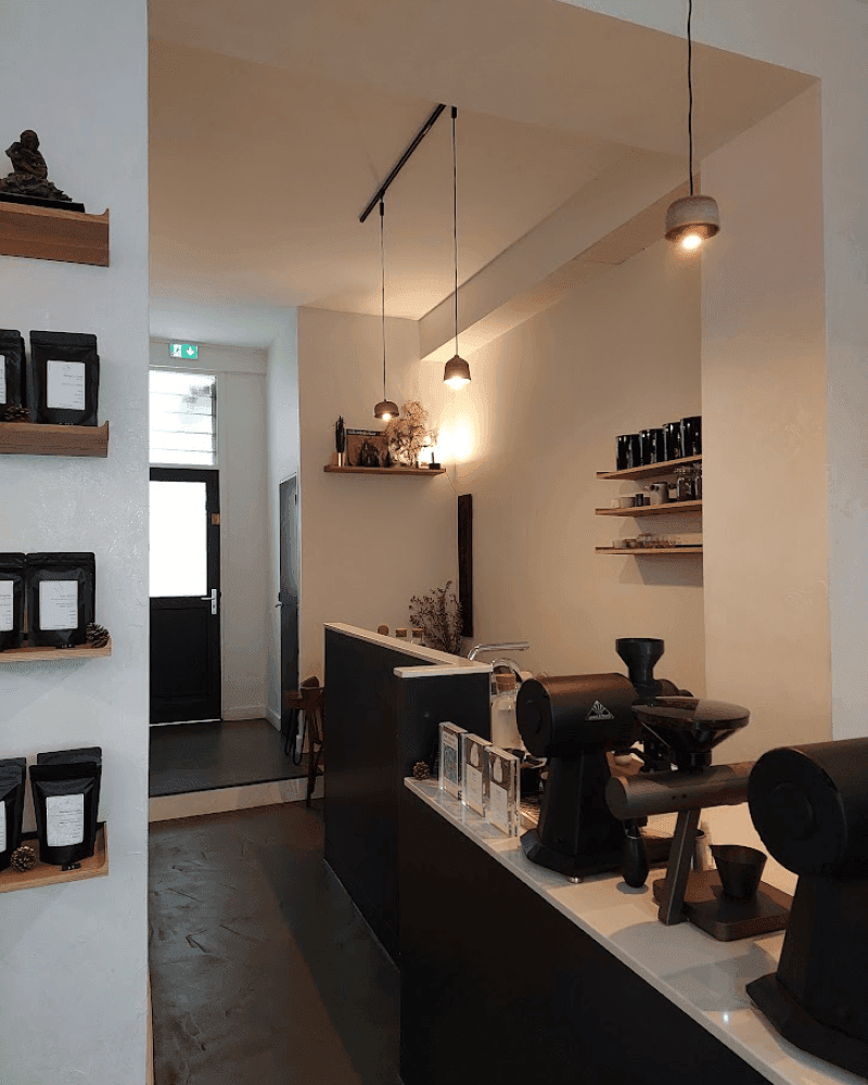 specialty coffee clove in paris france 4